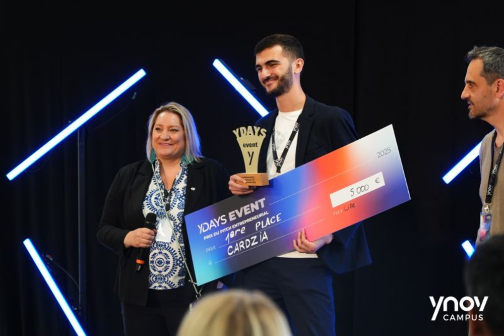 Matéo Riallant reçoit le 1er prix du Pitch Entrepreneurial aux Ydays Event 2025